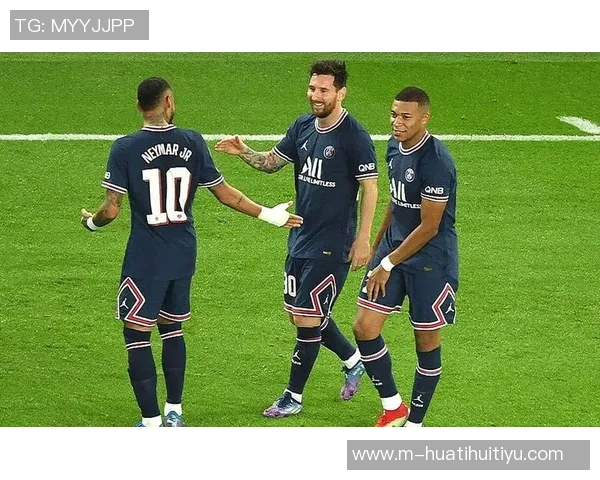 姆巴佩父亲参与戛纳传奇赛齐达内维埃拉德尚等巨星同场竞技